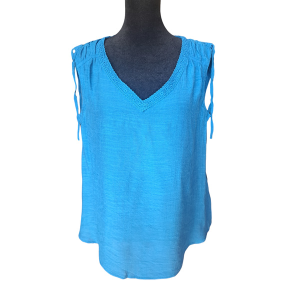 Counterparts Blue Sleevless Embroidered V-neck Blouse Top Size Small - Picture 1 of 7